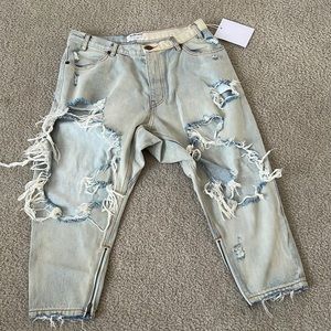 One X One Teaspoon Kingpins Cropped Boyfriend Jeans